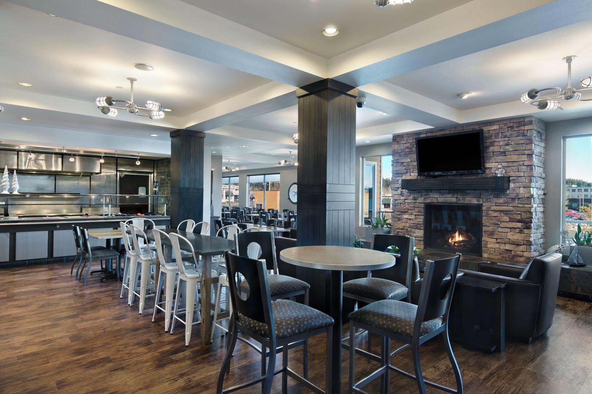 Oxford Suites Silverdale Eksteriør billede