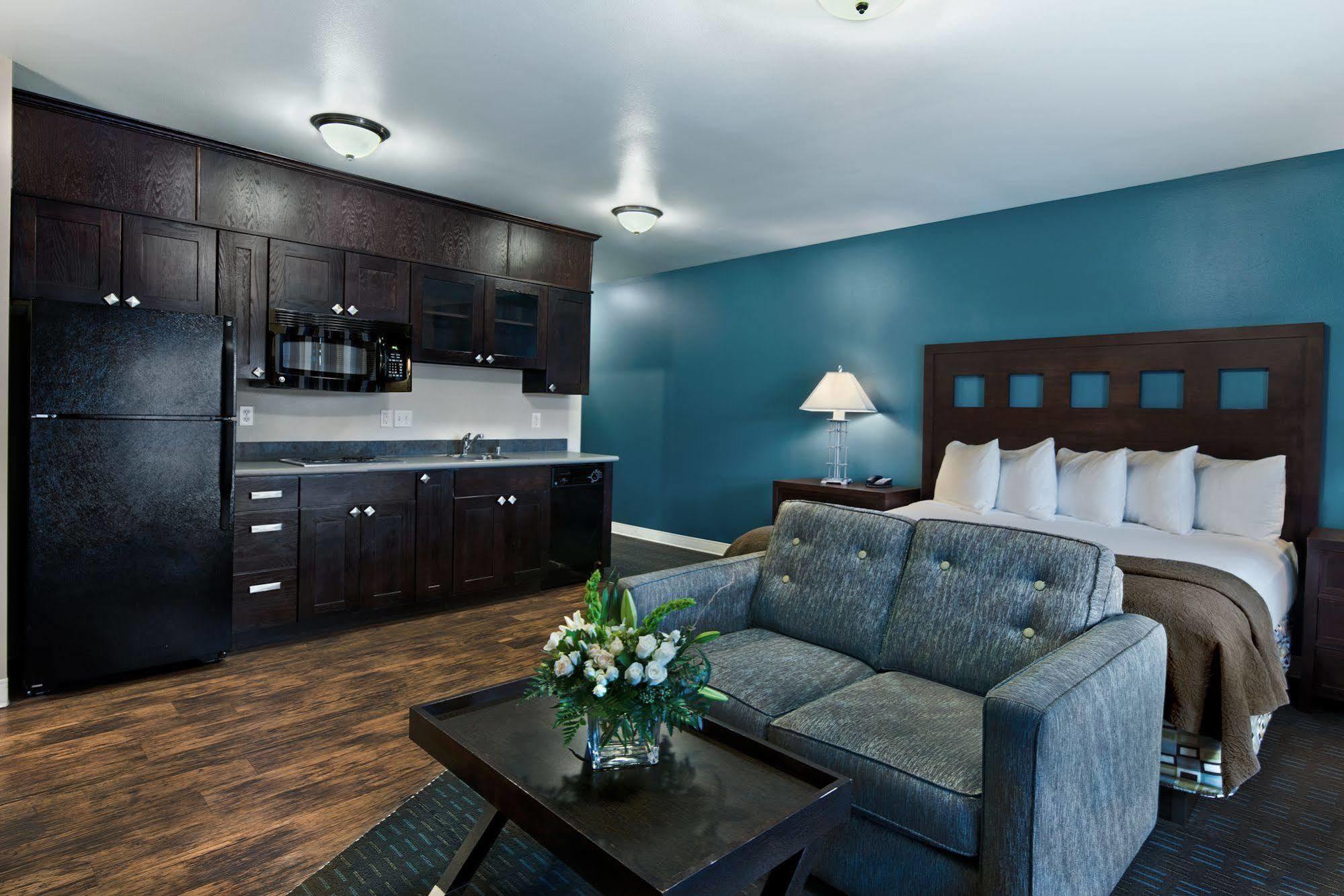 Oxford Suites Silverdale Eksteriør billede